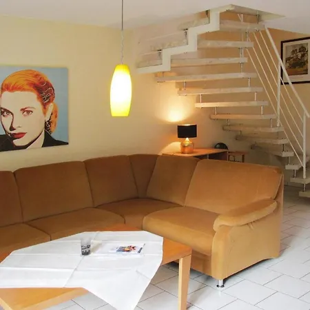 Semi-detached House, Dorum-neufeld